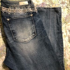 Miss Me skinny Capri Jeans - Size 29